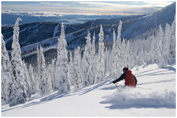 Skiing Powder on Schweitzer